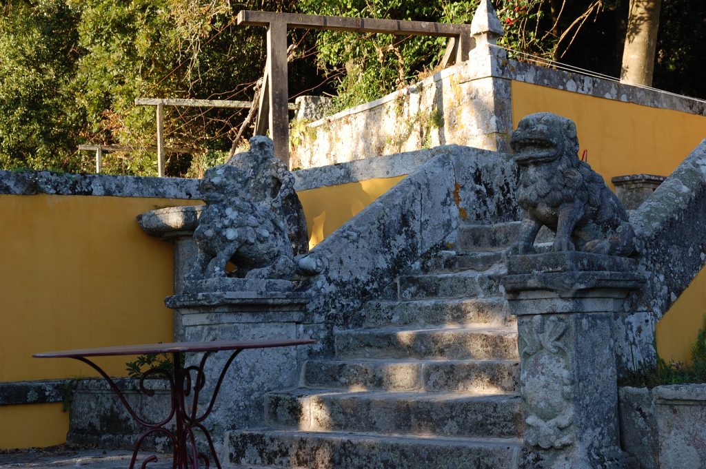 The extensive gardens include these two lions, modelled after those found in China during the "Discoveries" by the current owner's ancestor.